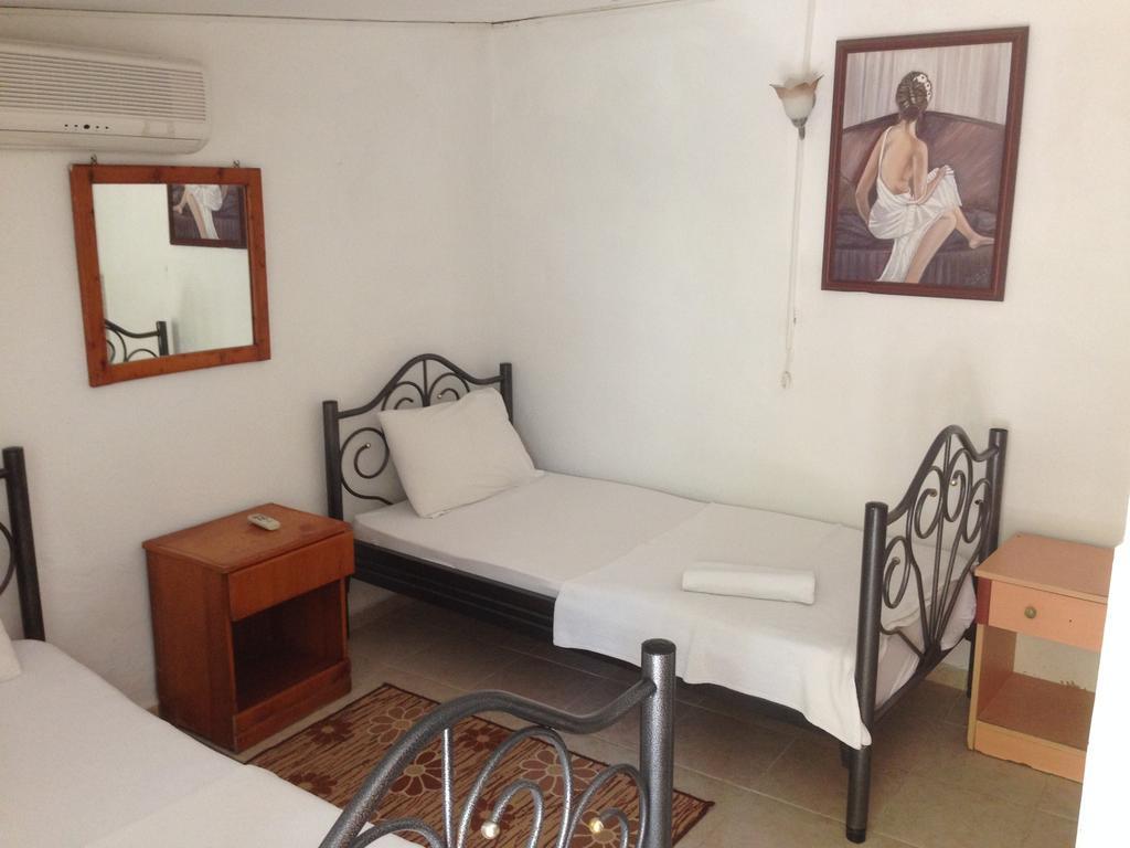 פאטהיה Ferah Hostel Monica'S Place מראה חיצוני תמונה