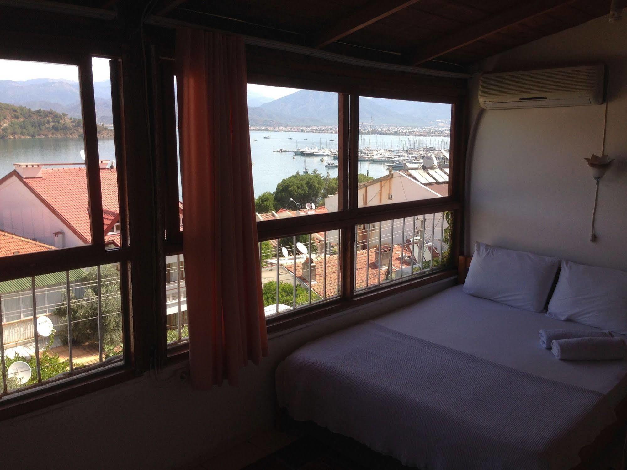 פאטהיה Ferah Hostel Monica'S Place מראה חיצוני תמונה